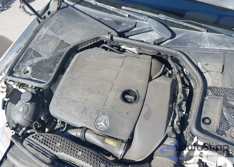 2019 Mercedes-Benz C 300 из США, поврежденный, VIN 55SWF8DB7KU320700